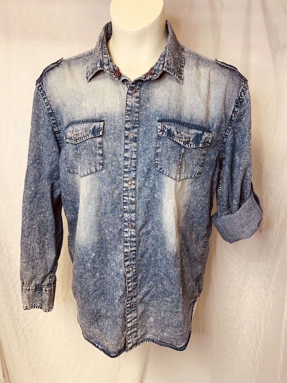 DRILL Clothing Company NYC Snap Distressed Blue 44" Chest Tab Sleeve Splatter